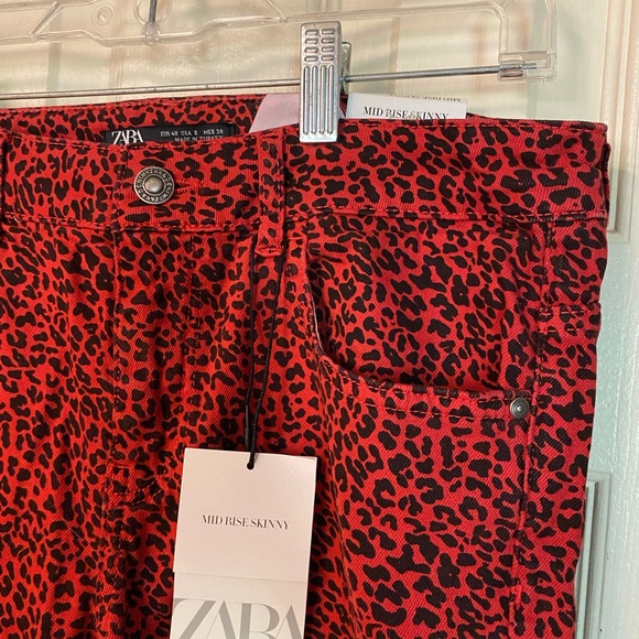 Zara Mid-Rise Skinny Jeans Red Size 8 New - Picture 3 of 16